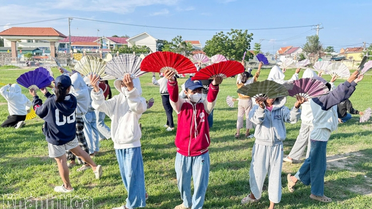 BRUK PASRAM ADAOH TAMIA DUH KA HAREI KATE