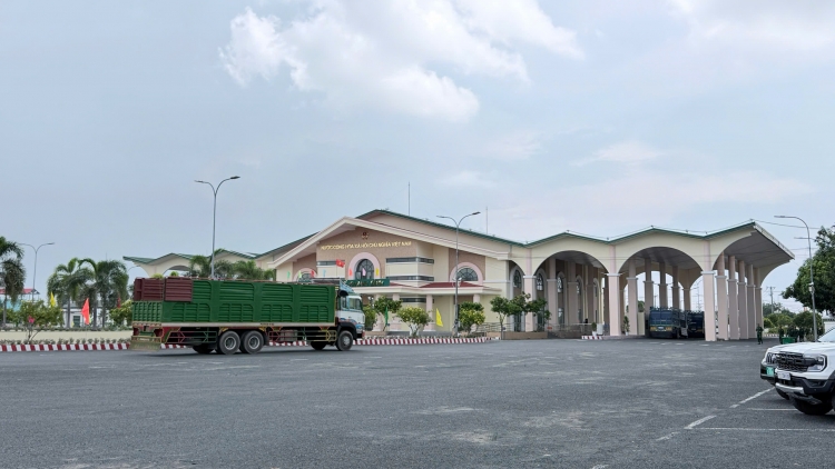 ពត៌មាន ម៉ោង ១៥