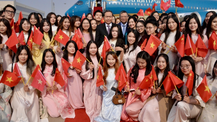 Ồng Trần Thanh Mẫn, Chủ tịch Quốc hội còp mùl màl lơgar Lo 