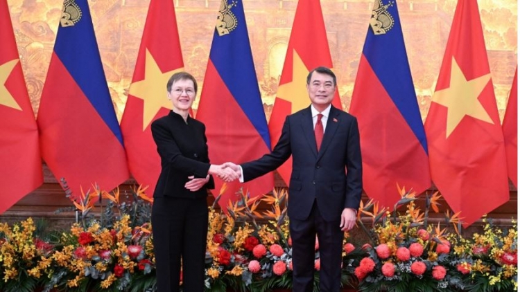 Thủ tướng Lê Minh Hưng pơma Thủ tướng Teh đak  Leichtenstein