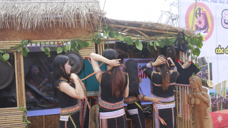 Rơpŏng ro hơniâp 