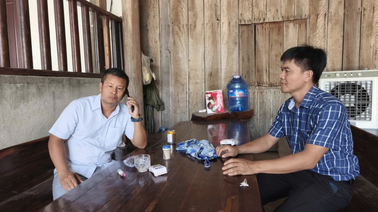 Việc nhiều, phụ cấp thấp, Đắk Lắk khó giữ cán bộ thôn, buôn