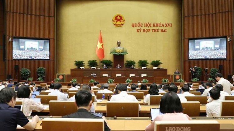 QUOC HOI GINUM BIAI KA DANAK DAK RAMIK PASIAM HUKUM DIEN LUC