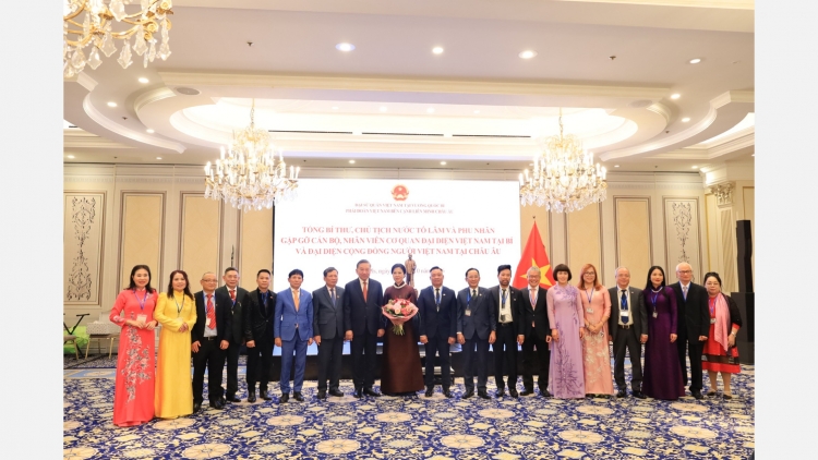 Tổng Bí thư, Kruanh dak khâl nhih pah kan ntơh măt Việt Nam ta Bỉ n’hanh ƀon lan Việt Nam ta châu Âu