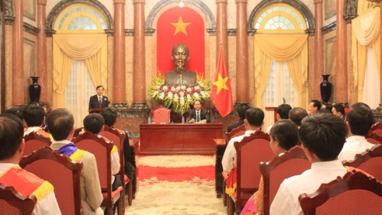 Kơdră che\p pơgơ\r Te\h đak, Trần Đại Quang sơng pơma dơnu\h hăm Khu\l tang măt ăn Hợp tác xã, kon pơle\i cho\h jang sa hơge\i