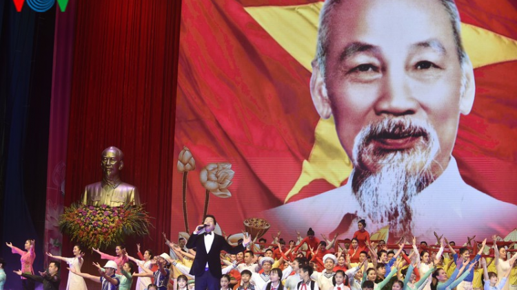 Radiô Nơr Pơma Việt Nam: Tơdrong rapor g^t kăl hăm anăn "{ok Hô kơ bơ\n