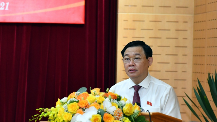 Dơnŏ anĭh tơm Kong ang iung tơ jră tang găn kơtang tơdrong phă pơrăm pôk rơ̆ih