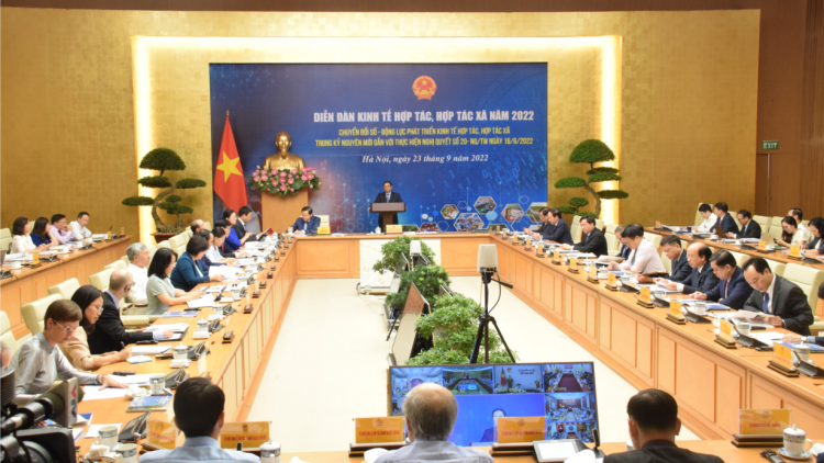 Thủ tướng Phạm Minh Chính vang truh Hop akŏm mŭk drăm atŭm, hơp tak xăh sơ năm 2022