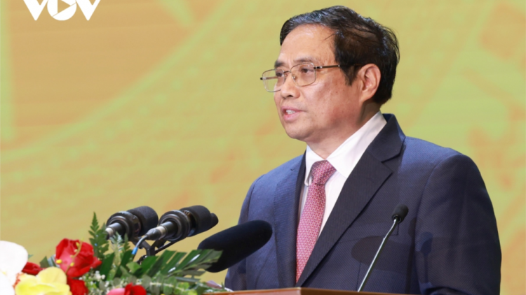 Thủ tướng Phạm Minh Chính năm ako\m lêh tơbăt 60 xơnăm 'năr tơ iung pơjing khul kanh sat kon pơlei