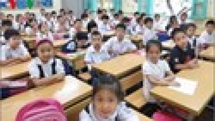 Khaw tin 19h harei 16/10  saong 6h30 harei 17/10/2015