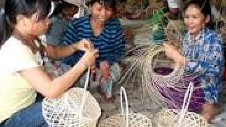 khau tin 10h30 saong 14h30 harei 12/3/2015