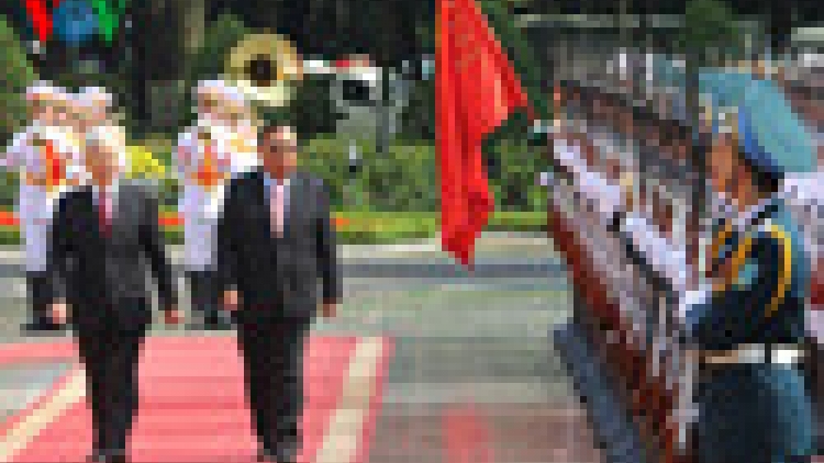 Khaw tin 19h harei 25/4 saong 6h30 harei 26/4