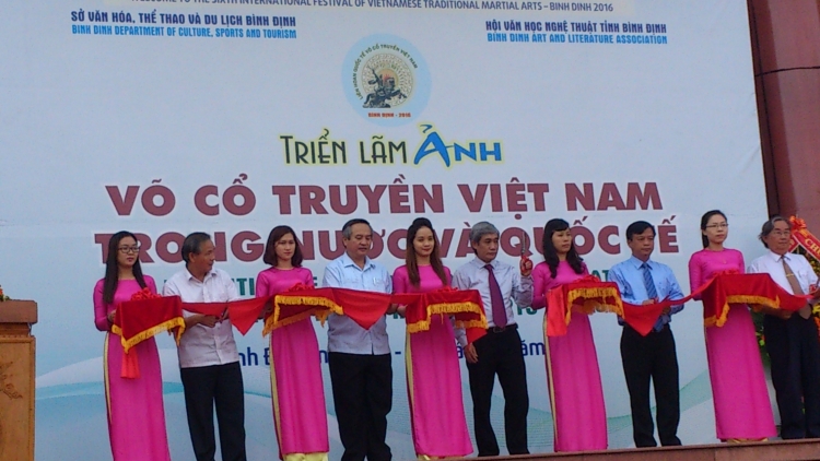 Khaw tin 19h harei 1/8 saong 6h30 harei 2/8