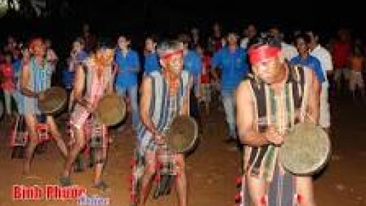 khau tin 10tuk30 saong 14tuk30 harei 18/2