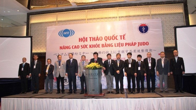 Khaw tin 19h harei 17/3 saong 6h30 harei 18/3