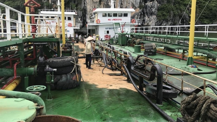 Khaw tin 10h30 saong 14h30 harei 17/8