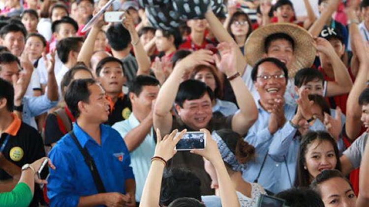 Khaw tin pagaiy harei 8/2