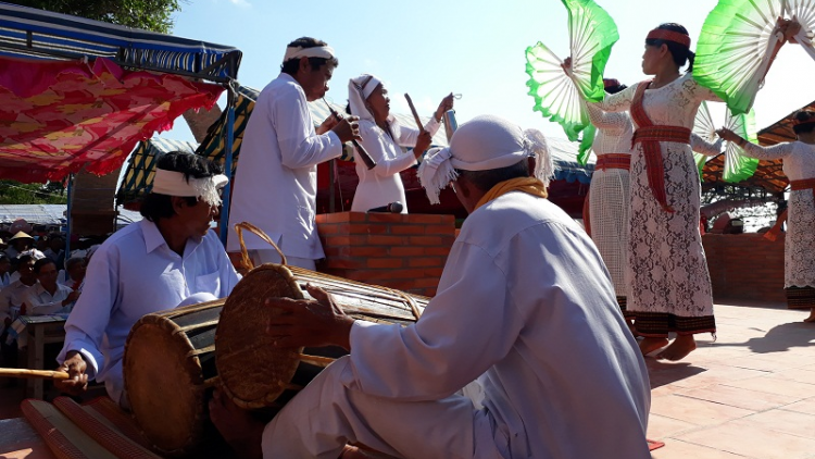 Khaw tin biar harei sup 4/8