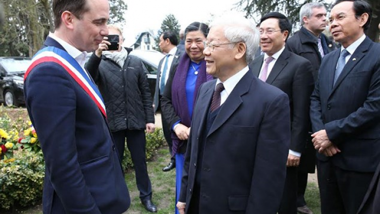 Khaw tin 10h30 saong 14h30 harei 27/3