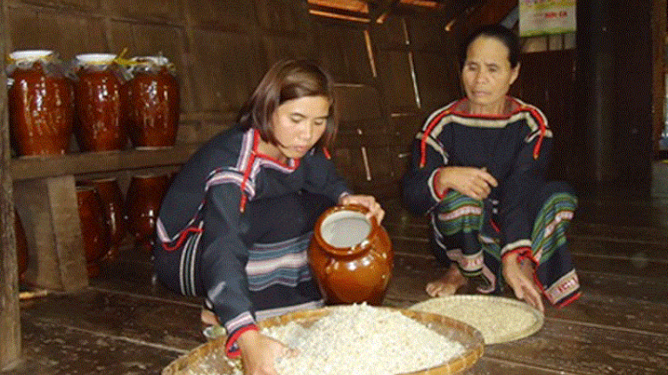 Alak ghè dalam rai duik mik va bangsa Tây Nguyên