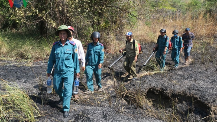 Pacang cakak apui khuah glei Tà Cú