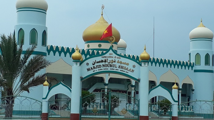 Salih bahrau di palei Cam Đồng Nai