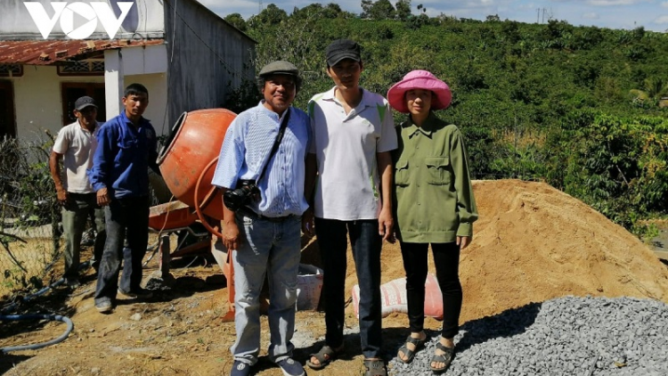 Urang thaot binguk jak ba urang rik jien padang ngak sang ka urang kathaot