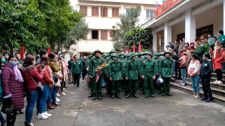 Mesup 11/2, taong abih 30 quận, huyện, ban sit di Hà Nội ba gauk peih bruk jao, taduan rahra tagok jalan nao ngak lin thun 2020