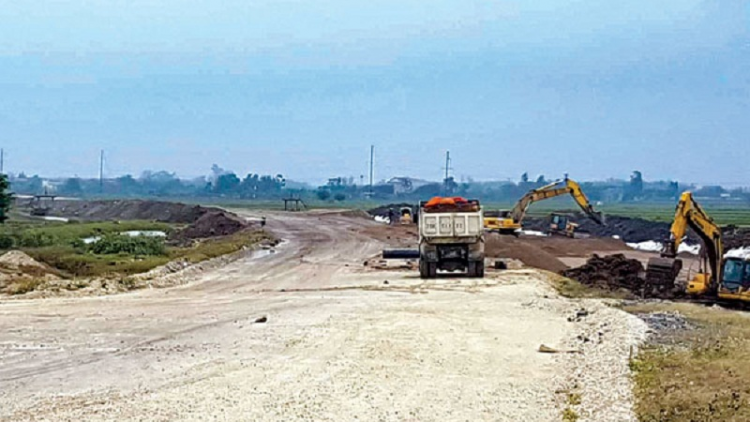 Urak ni, gah jalan mbak daok samar ngak ka nyu salah bruk pilih ruah urang buh jien tame, urang thầu padang ngak piah meda samar peih ngak gam 3 danak dak jalan cao tốc Bắc-Nam bahrau hu salih jalan buh jien tame dalam bilan 9/2020