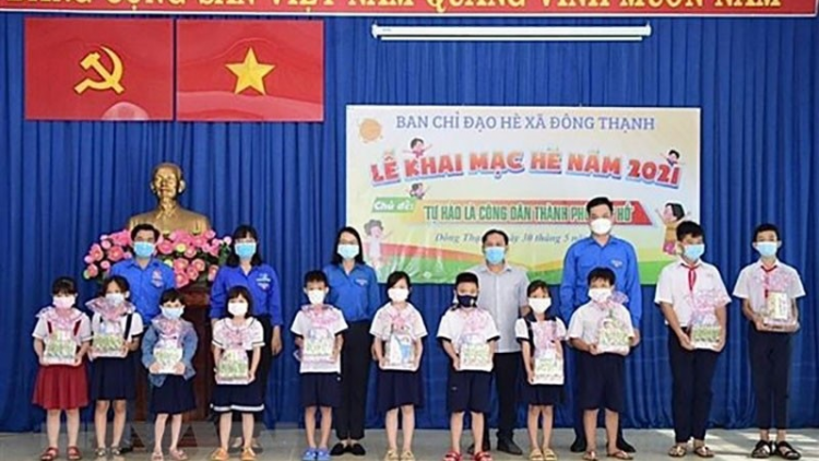 Cần thơ salih bahrau saong palagaih dalam bruk sangka kuhria ka uraniah