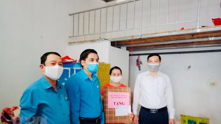 Công đoàn sa jalan haong urang ngak, menuac ngak bruk