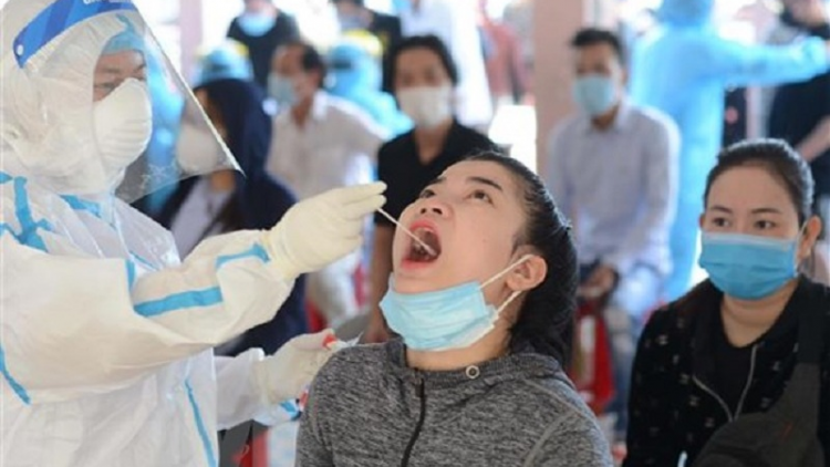 Mesup 2/7, di jabat UBND TPHCM rah tabiak bruk taduan pandap y tế dong pacang caga jit Covid-19.