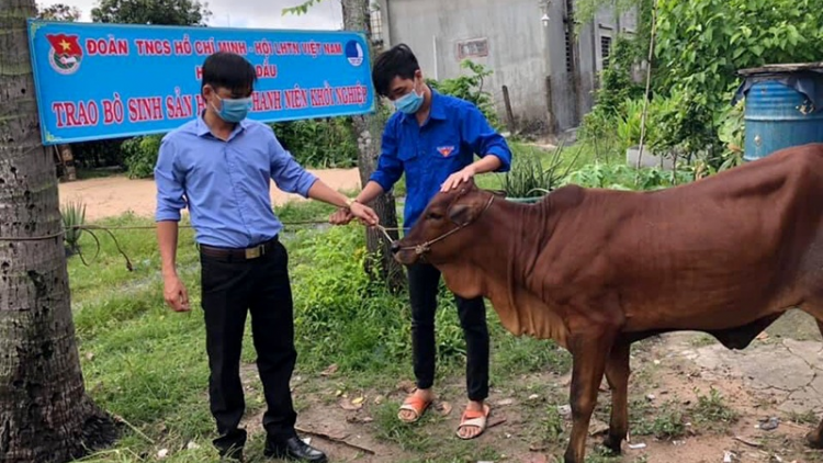 Dam dara Tay Ninh ngak tui panuac Wa