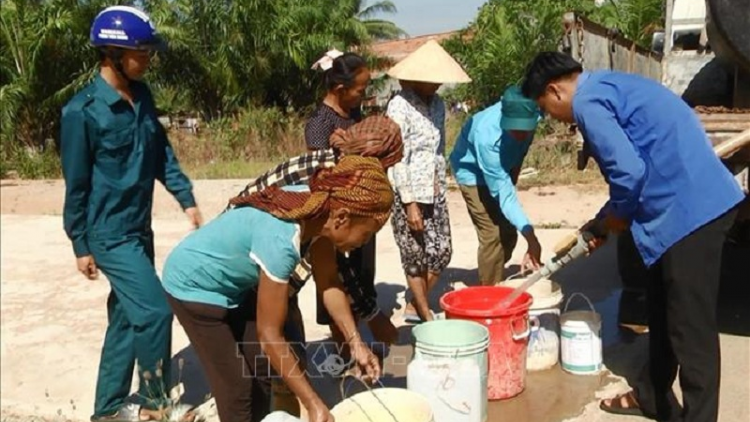 Urang Ndoan, dam dara ba ia hacih ka bhap bini bangsa S'Tiêng