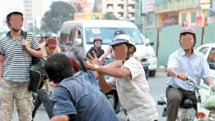 Taong paoh gauk dalam tuk tet: mai meng bruk kurang ilamo