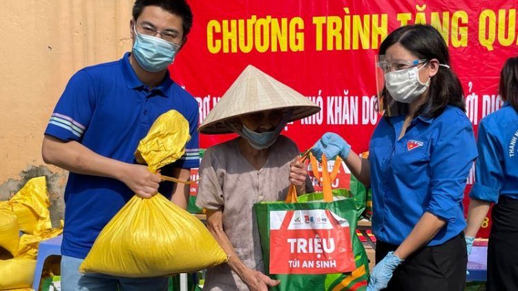 Mintri Lao động Thương binh saong Xã hội brei thau, urak ini dalam taneh ia daok peih bruk 4 triệu kadung an sinh