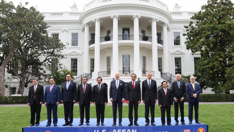 Melam 12/5 (tuk vak pak ni), di Washington D.C.(Hoa Kỳ), Thủ tướng Phạm Minh Chính song dom urang pal akaok ASEAN hu mbaok tame var payak di Tổng thống Hợp chúng quốc Hoa Kỳ Joseph Robinette Bidenr