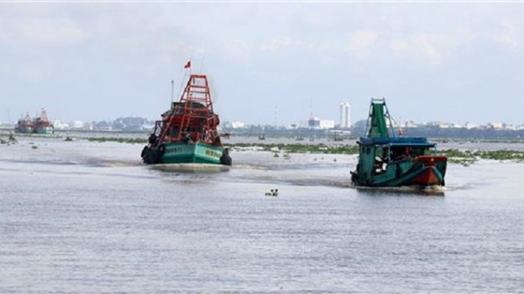 Lang talaih kan kandah ka kapal ikan haong urang taong ikan tabiak tasik