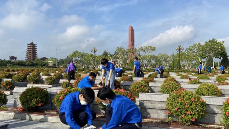 Dalam dom harei ni, dam dara di rilo tỉnh, ban dalam bhum ĐBSCL hu truac ding hadar dhar phor di tuk pahadar harei Thương binh - Liệt sĩ