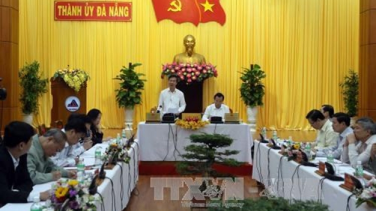 T’coóh Võ Văn Thưởng- Ủy viên Bộ Chính trị, Trưởng Ban Tuyến giáo Trung ương bhrợ bhiệc lâng Ban Thường vụ Thành uỷ Đà Nẵng