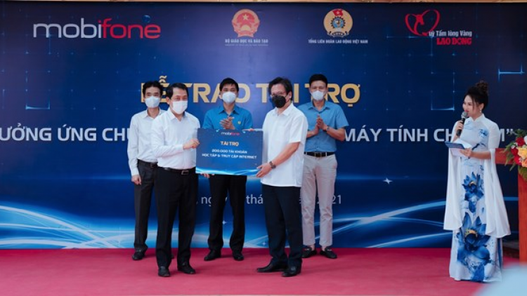 200 r’bhâu tài khoản học tập lâng lêy moót internet zooi zúp học sinh tước ooy trường