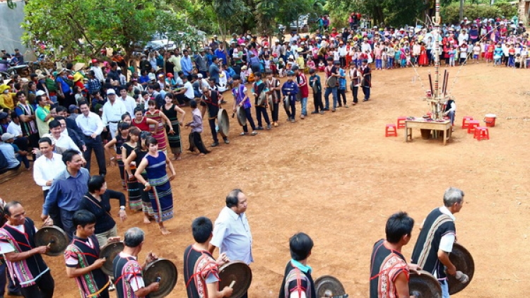 Đăk Lăk: Hơnh déh ha roo t’mêê âng ma nuýh Xê-Đăng tợơp c’moo t’mêê