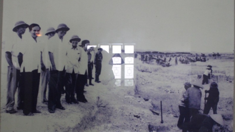 Tổng Bí thư Lê Duẩn:Ha lêệng loom lâng vel đong Quảng Trị