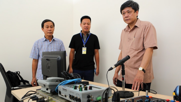 Đài P’rá Việt Nam-nắc xay moon zập zêng xa nay đắh Apêê t’ngay cấp dal APEC