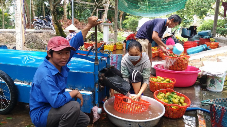 Kỹ sư đhanuôr bhrợ ha rêê đhuốch bhrợ têng liêm xang máy rao p’lêê hồng xiêm