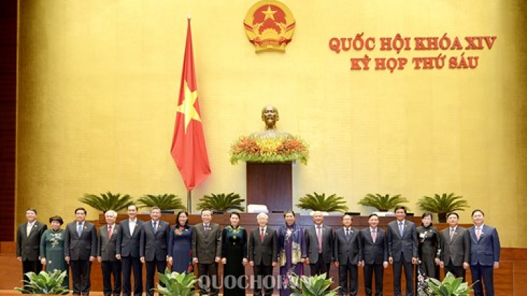 Lêy cớ tuần bhrợ bhiệc tr’nơớp: Quốc hội bầu đồng chí Nguyễn Phú Trọng bhrợ Chủ tịch k’tiếc k’ruung crêê cơnh cr’noọ âng Đảng loom âng đhanuôr