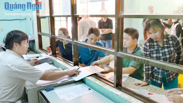 Quảng Ngãi: Chr’hoong da ding ca coong Tây Trà zrnắh k’đháp cóh bh’rợ bhrợ bhr’lậ hành chính