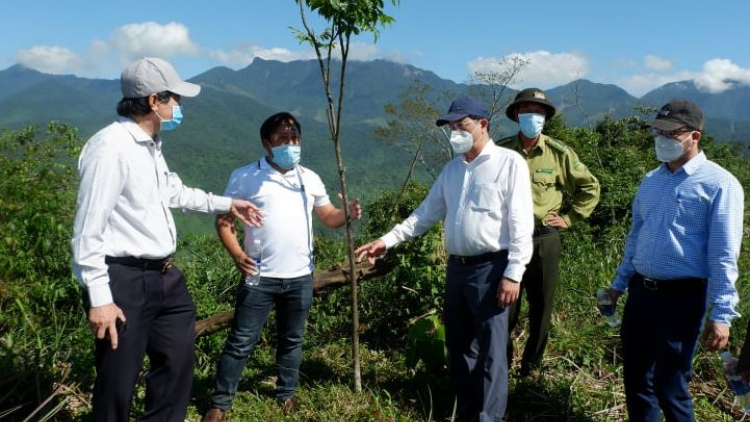 Đhanuôr Cơ Tu vêy pr’ặt tr’mông liêm choom tơợ choh crâng
