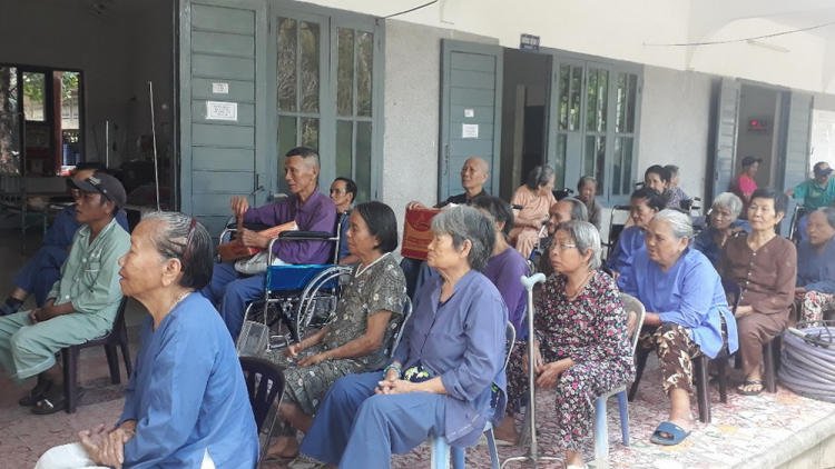 Têêm ngăn bhươl cr’noon pr’lúh cr’ăy phong Quy Hoà