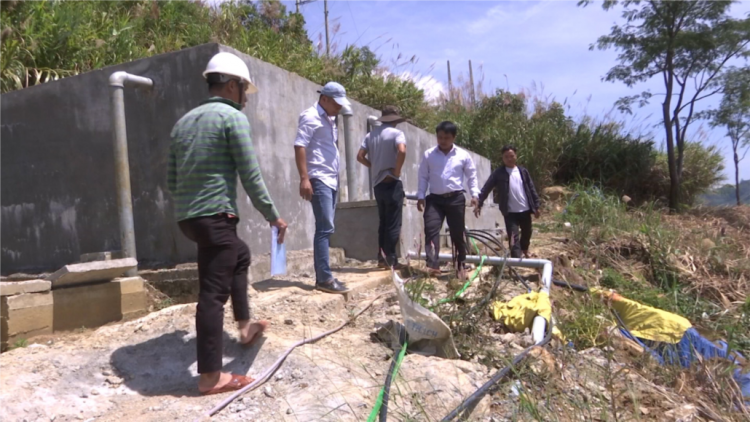 Da ding ca coong Quảng Nam căh zập đác đươi dua